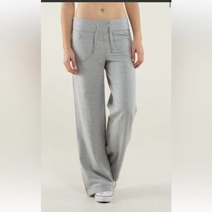 Lululemon Still Pant II, Sz.4, 30” Inseam, Grey, W5D82R, *Full-On Luon, Wide Leg
